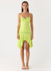 Queen Card Mini Dress Lime